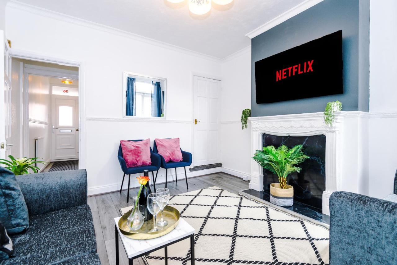 Harley House - Spacious Home With Free Netflix & Parking By Rocketbnb Coventry Bagian luar foto
