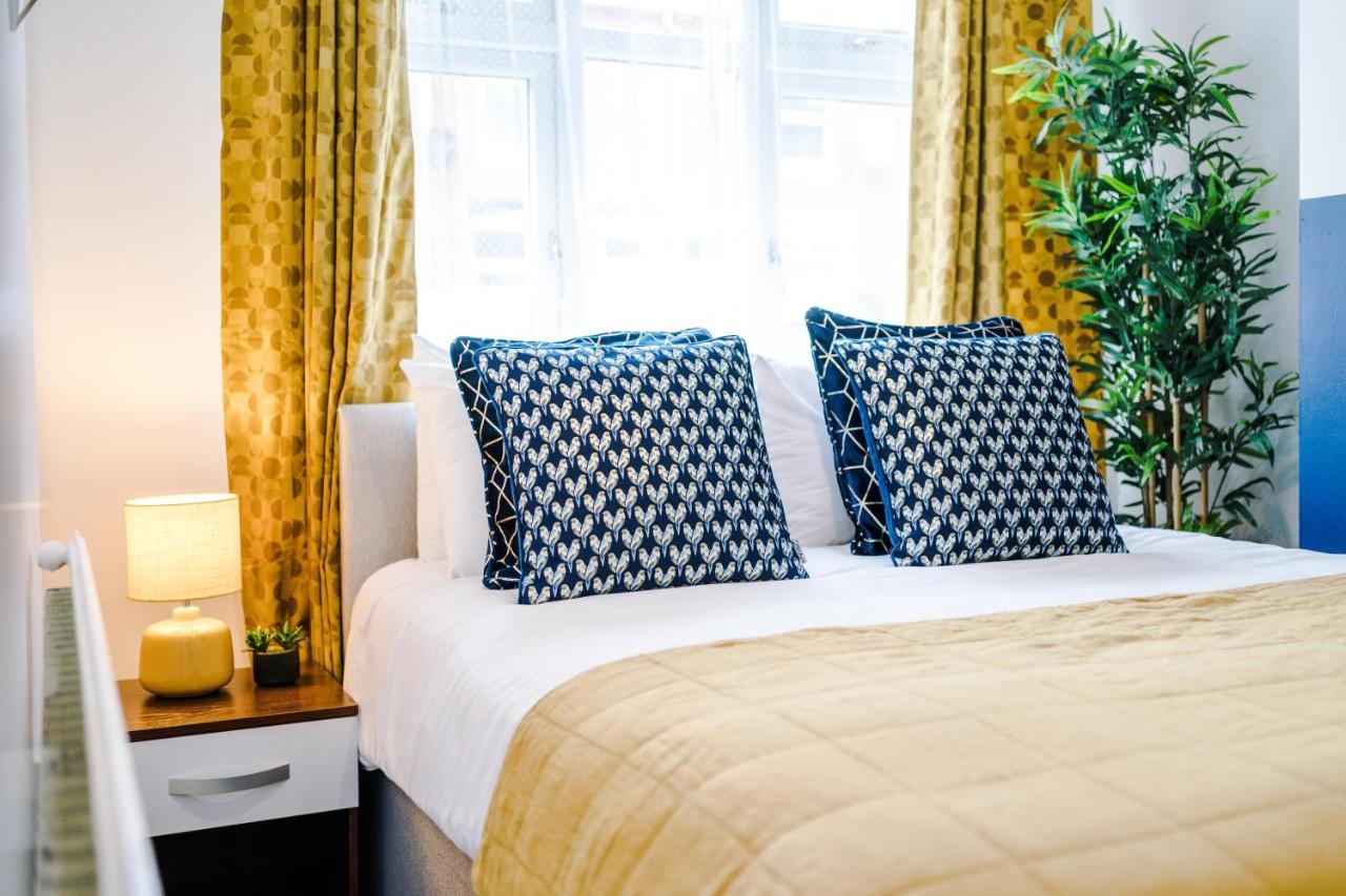 Harley House - Spacious Home With Free Netflix & Parking By Rocketbnb Coventry Bagian luar foto